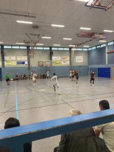 Herren 1 gewinnt Top Spiel in Bad Münstereifel mit 30:24!